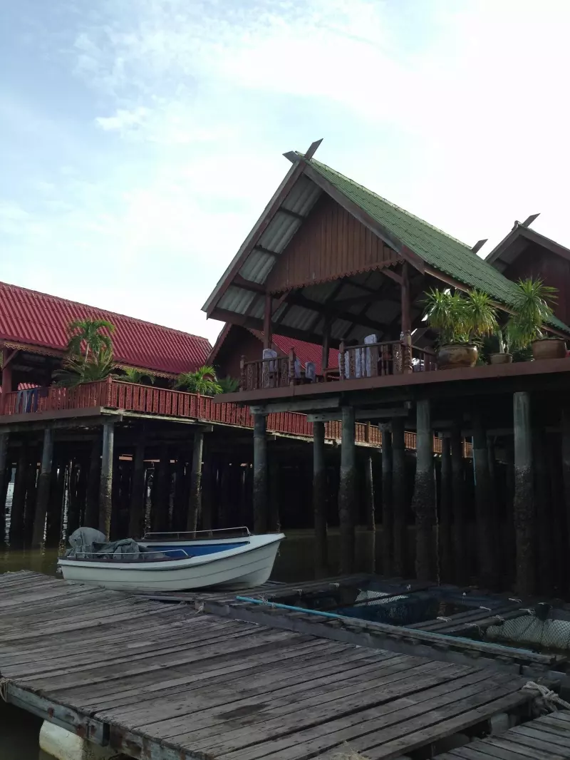 Phuket (c) Dreamer